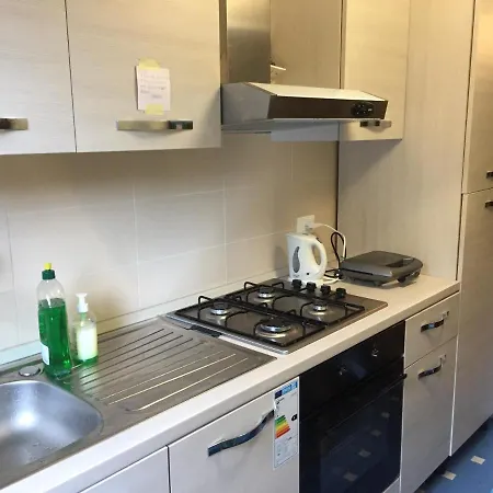 Panzió Mestre Venice City Apartment 2*